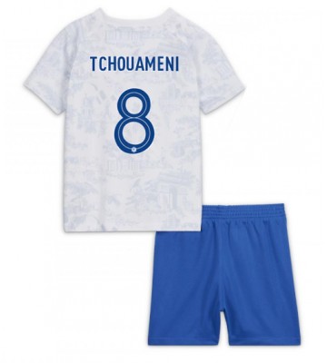 Frankrike Aurelien Tchouameni #8 Bortedraktsett Barn VM 2022 Kortermet (+ Korte bukser)